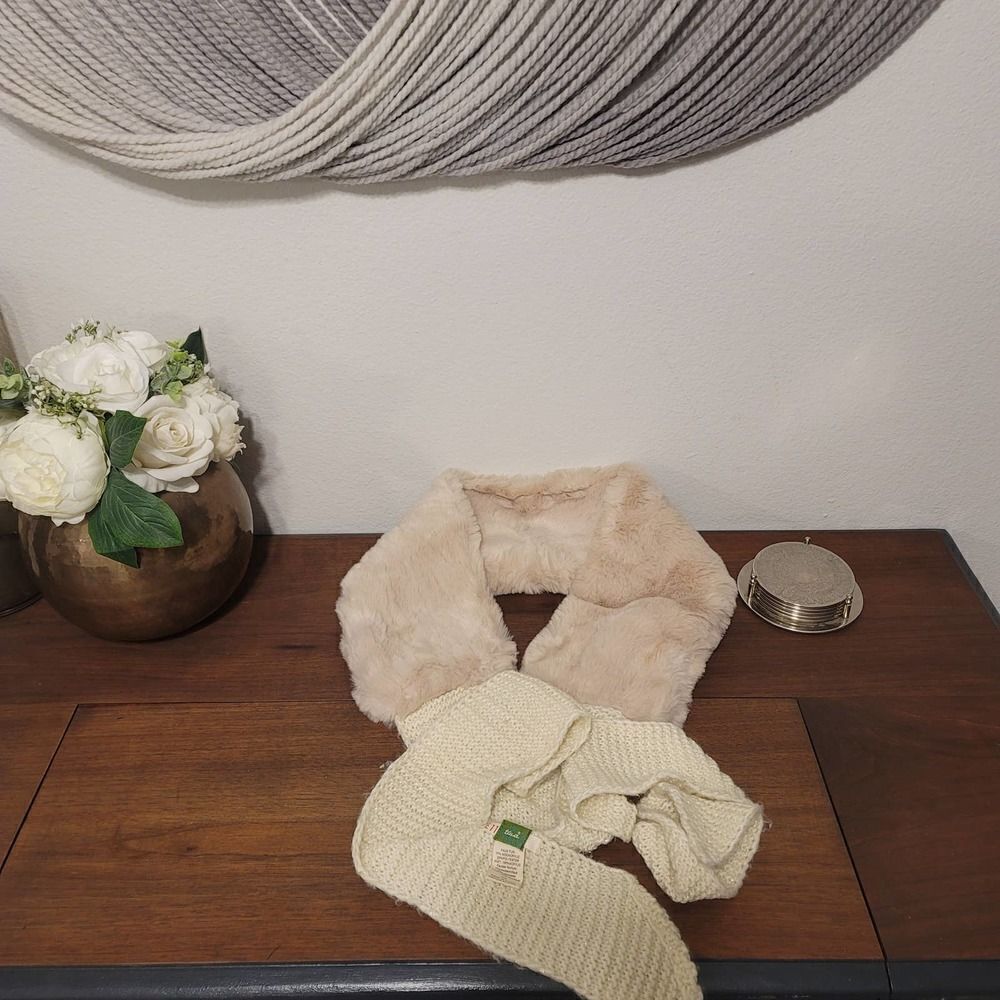 Anthro-Ett Taia Blush Pink Faux Fur Knit Ivory Scarf
